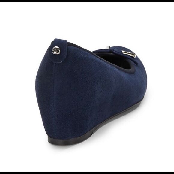 Stuart Weitzman Quilty Black Suede Wedge w/Bow 7.5 - Picture 3 of 14